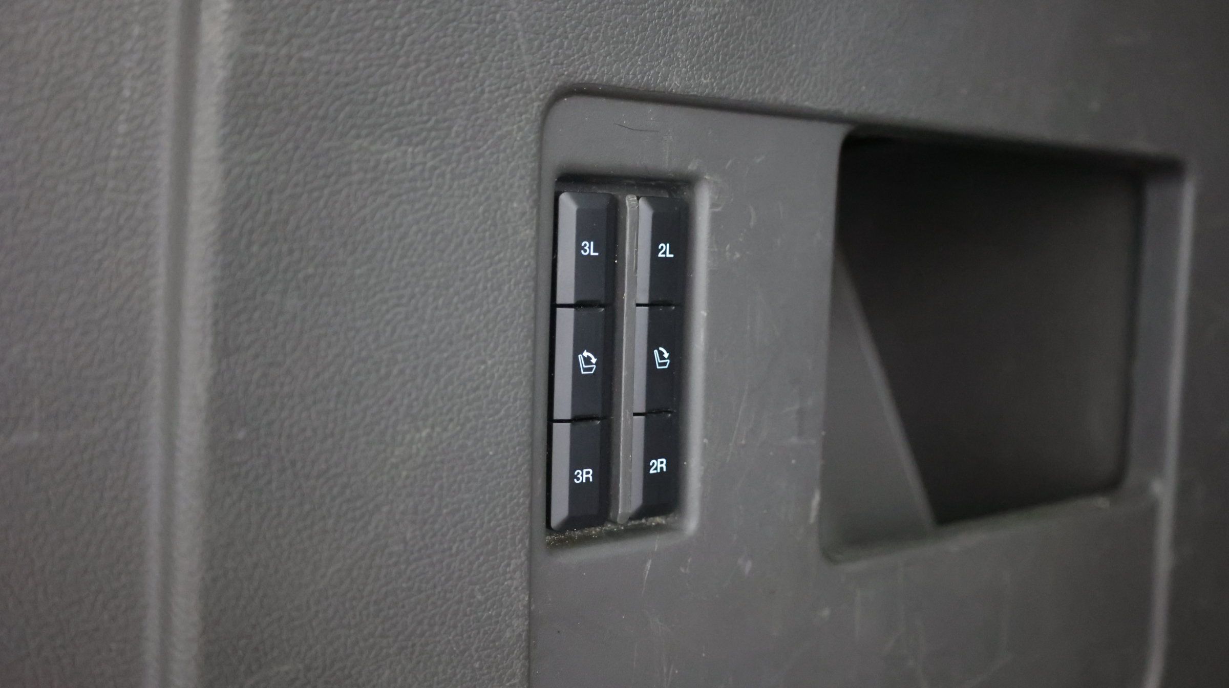 Used 2021 Ford Expedition Max Limited RWD image 40