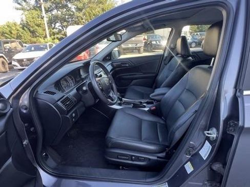 Used 2015 Honda Accord EX-L image 10