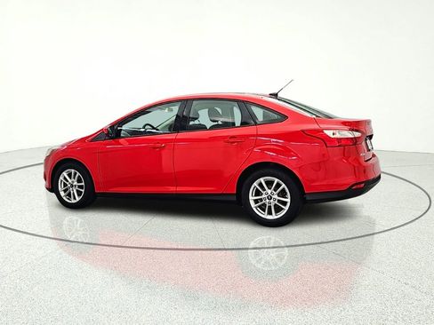 Used 2012 Ford Focus SE FWD image 5