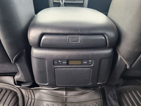 Used 2022 Nissan Armada SL w/ Midnight Edition Package image 17