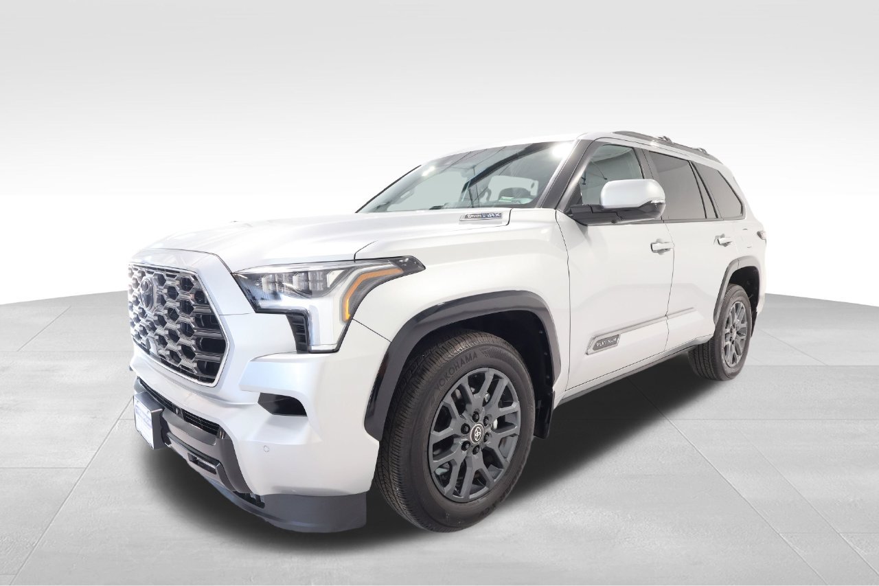 Used 2026 Toyota Sequoia Platinum AWD/4WD image 8