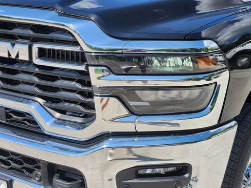 New 2026 RAM 2500 Tradesman AWD/4WD image 9