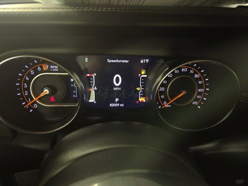 Certified 2021 Jeep Gladiator Overland w/ Popular Equipment Package image 18