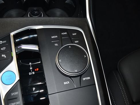 Certified 2024 BMW i4 xDrive40i w/ Premium Package image 17