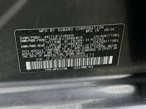 Used 2024 Subaru Crosstrek 2.0i Premium image 12