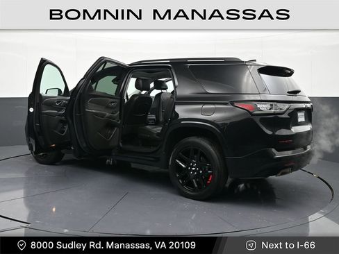 Used 2021 Chevrolet Traverse Premier w/ Redline Edition image 37