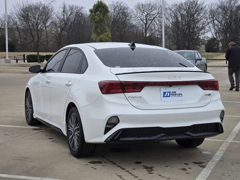 Used 2023 Kia Forte GT-Line w/ GT-Line Technology Package image 7