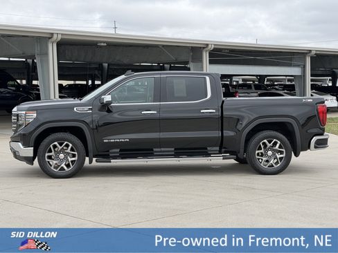 Used 2024 GMC Sierra 1500 SLT w/ SLT Premium Plus Package image 8
