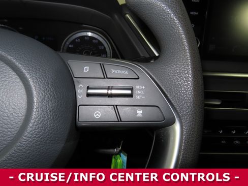 Used 2022 Hyundai Sonata SE image 13