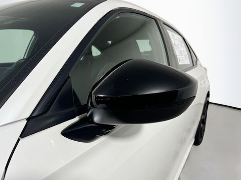 Used 2023 Honda Civic Sport image 13