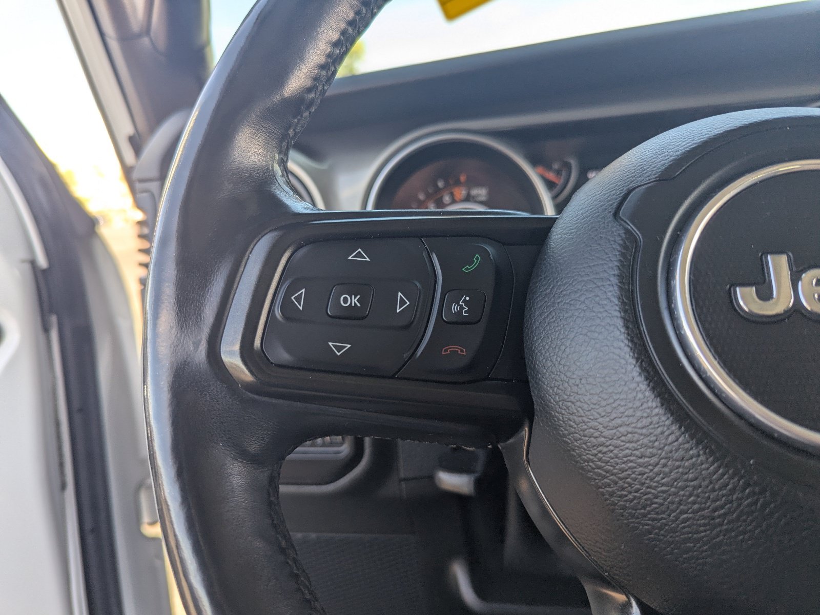 Used 2018 Jeep Wrangler Unlimited Sport S AWD/4WD image 31