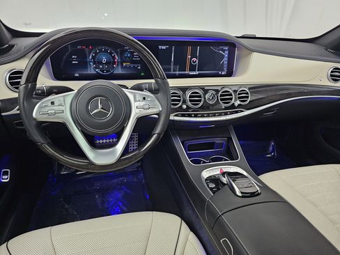 Used 2019 Mercedes-Benz S 560 Sedan image 34