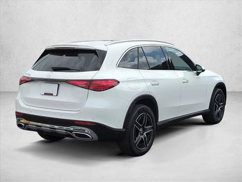 Used 2026 Mercedes-Benz GLC 300 image 5
