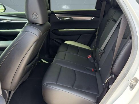 Certified 2023 Cadillac XT5 Luxury FWD image 23
