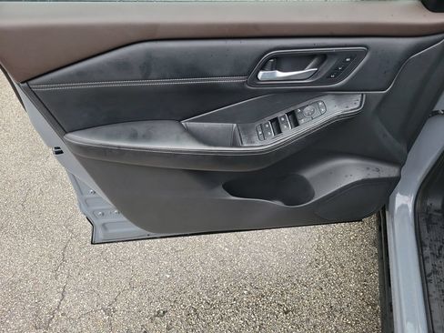 Certified 2022 Nissan Rogue SL w/ SL Premium Package FWD image 26