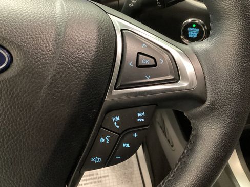 Used 2024 Ford Edge SEL w/ Convenience Package image 22