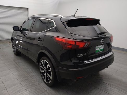 Used 2019 Nissan Rogue Sport SL image 5