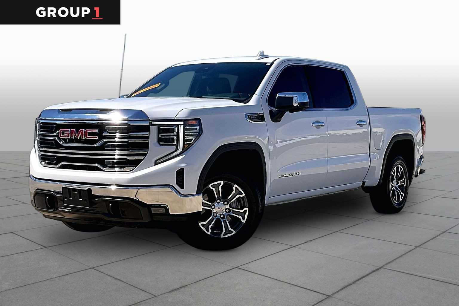 Used 2026 GMC Sierra 1500 SLT RWD image 1