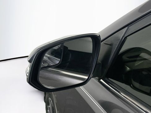 Used 2017 Toyota RAV4 XLE image 16