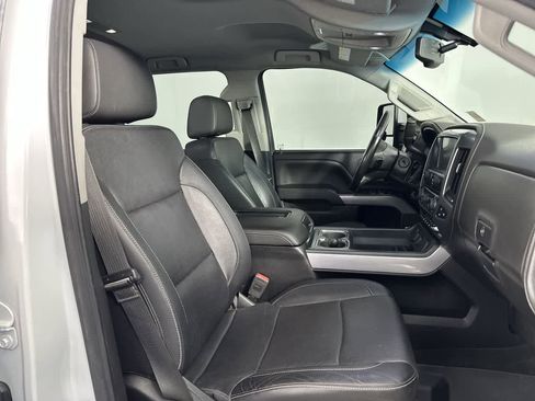Used 2018 Chevrolet Silverado 2500 LTZ w/ Duramax Plus Package AWD/4WD image 6