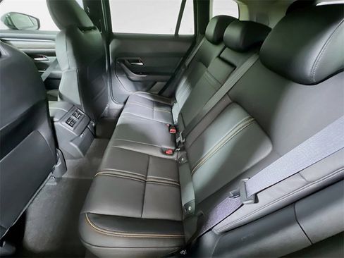 Used 2025 MAZDA CX-50 AWD 2.5 S w/ Cargo Package image 21