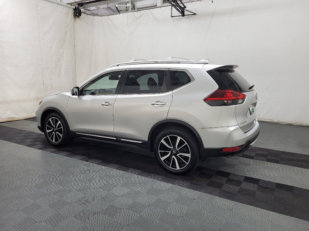 Used 2018 Nissan Rogue SL w/ Premium Package AWD/4WD image 3