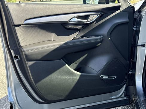 Used 2025 Buick Envision Sport Touring image 14