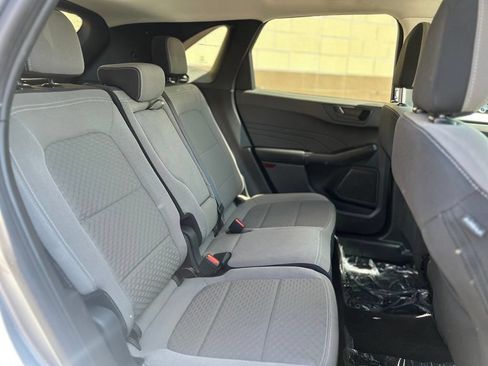 Used 2022 Ford Escape SE w/ SE Sport Appearance Package AWD/4WD image 15