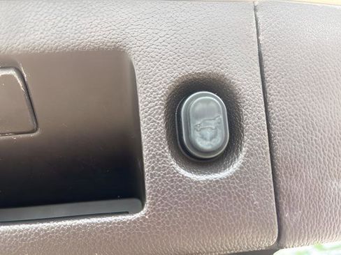 Used 2015 GMC Yukon Denali w/ Open Road Package image 31