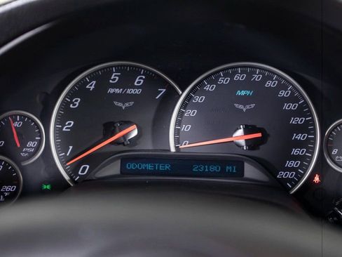 Used 2006 Chevrolet Corvette Convertible w/ Preferred Equipment Group image 21