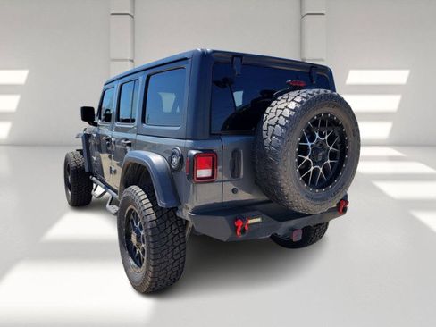 Used 2019 Jeep Wrangler Unlimited Rubicon image 5