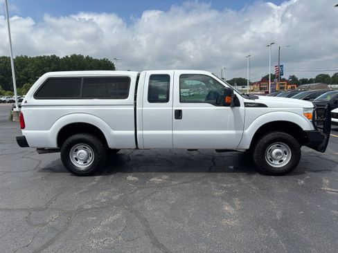 Used 2013 Ford F250 XL w/ PWR Equipment Group AWD/4WD image 5