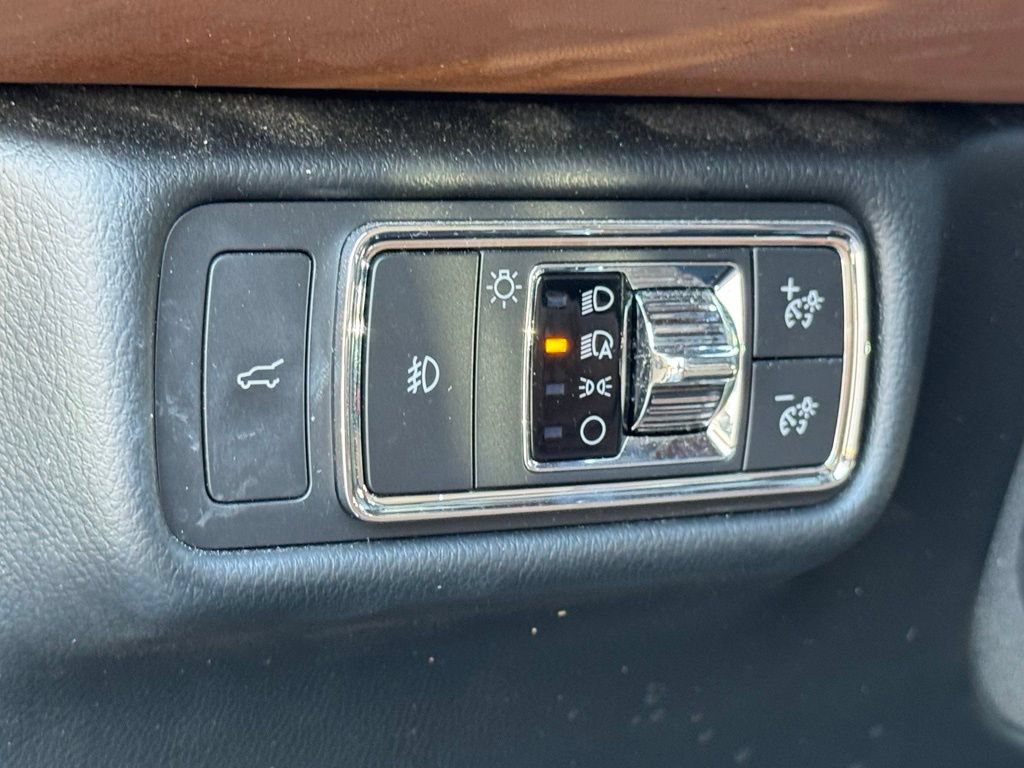 Used 2020 Lincoln Aviator Reserve w/ Equipment Group 202A AWD/4WD image 22