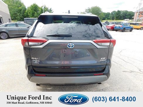 Used 2020 Toyota RAV4 XSE AWD/4WD image 7