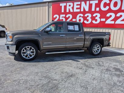 Used 2014 GMC Sierra 1500 SLT w/ SLT Crew Cab Value Package