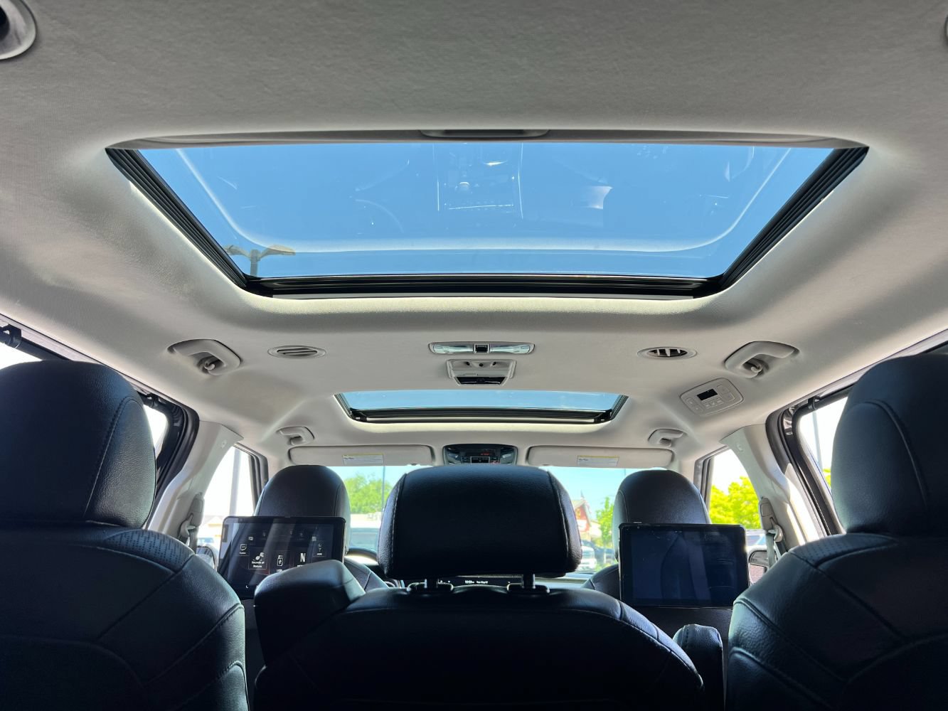 Used 2024 Kia Carnival SX Prestige FWD image 22