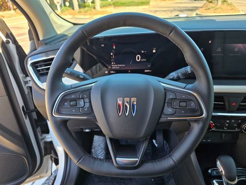 Used 2025 Buick Encore GX Sport Touring w/ Comfort Package image 21