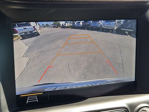 Used 2021 GMC Terrain SLT image 16