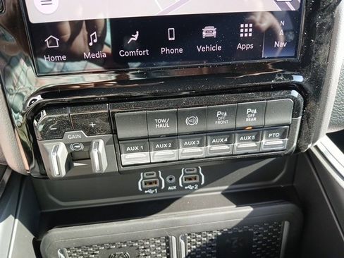 New 2026 RAM 4500 Laramie w/ Laramie Trim Package image 36