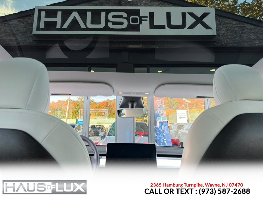 Used 2022 Tesla Model Y Long Range AWD/4WD image 30