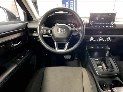 Used 2024 Honda CR-V LX image 17