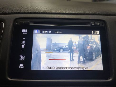 Used 2016 Honda HR-V EX image 11