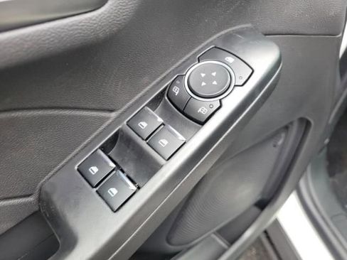 New 2026 Ford Escape SE w/ Class II Trailer Tow Package image 21