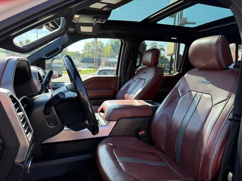 Used 2019 Ford F350 Platinum w/ Platinum Ultimate Package image 22