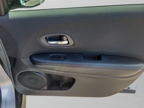 Certified 2019 Honda HR-V Sport image 19