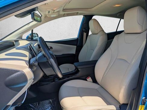 Certified 2021 Toyota Prius Limited w/ Premium Convenience Package FWD image 16