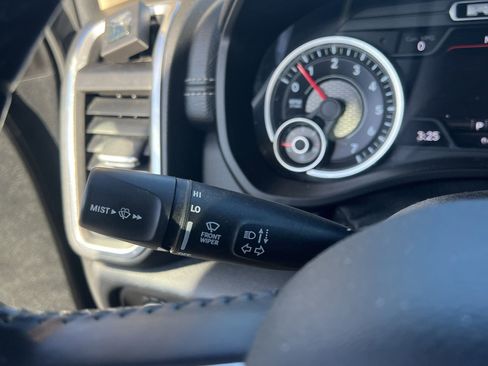 Used 2021 RAM 1500 Laramie image 13