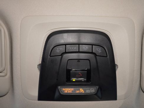 Certified 2025 Toyota Corolla LE image 18