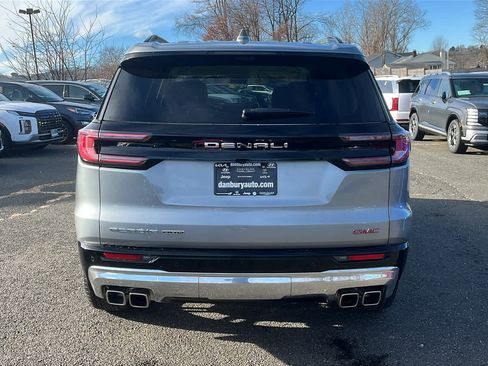 Used 2025 GMC Acadia Denali w/ Super Cruise Package image 5