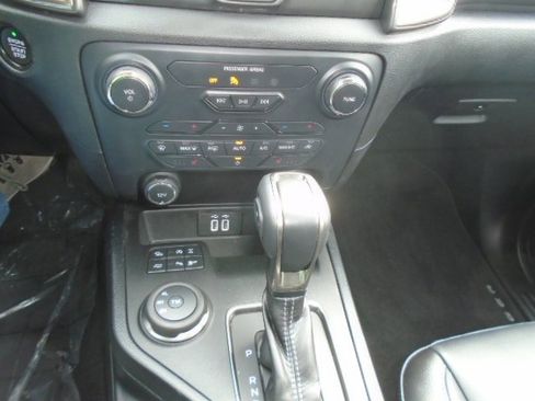 Used 2019 Ford Ranger Lariat w/ Equipment Group 501A Mid image 15